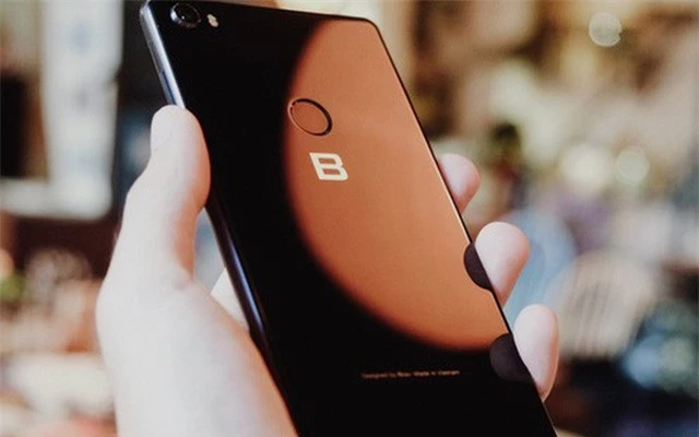 CEO Bkav tiết lộ Bphone mới sẽ có 4 phiên bản - 1