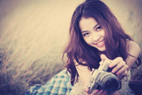 Là phụ nữ: 'Đừng mong manh như bồ công anh trước gió, hãy là xương rồng mạnh mẽ trước bão giông'