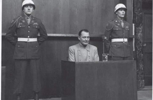 Hermann Goering tại tòa.