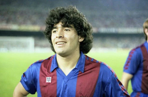 1. Diego Maradona (1982-1984). Ảnh: FC Barcelona.
