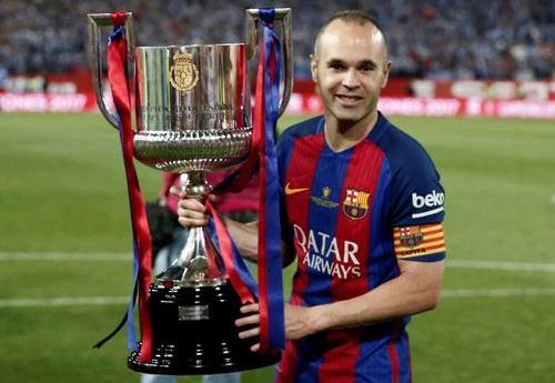 5. Andres Iniesta (2002-2018). Ảnh: Metro UK.