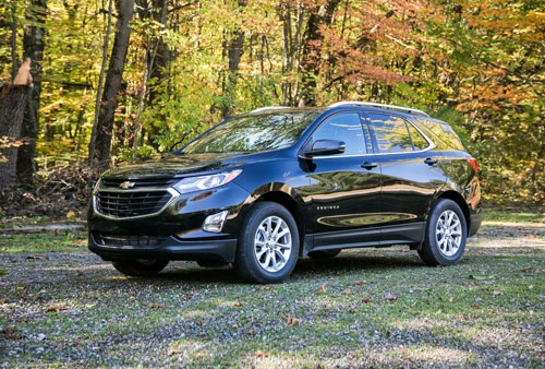 6. Chevrolet Equinox (doanh số: 73.453 chiếc). Ảnh: caranddriver.