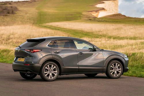 6. Mazda CX-30 2020 (giá khởi điểm: 21.900 USD). 6. Mazda CX-30 2020 (giá khởi điểm: 21.900 USD).