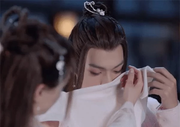 Khi nam thần Hoa ngữ giả gái trên màn ảnh: Người đẹp hơn cả phái nữ, kẻ khiến fan 'hết hồn' vì nhan sắc độc lạ - Ảnh 6
