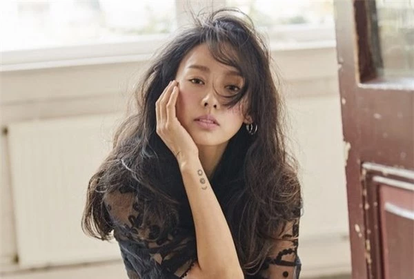 Sao châu Á hỗ trợ người dân giữa đại dịch: Lee Hyori miễn phí tiền thuê nhà, "mỹ nhân đẹp nhất Philippines" nấu hàng trăm bữa ăn cho đội chống Covid-19 - Ảnh 6. Sao châu Á hỗ trợ người dân giữa đại dịch: Lee Hyori miễn phí tiền thuê nhà, "mỹ nhân đẹp nhất Philippines" nấu hàng trăm bữa ăn cho đội chống Covid-19 - Ảnh 6.