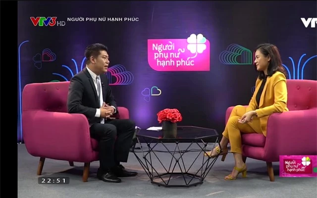 Thu Quỳnh: Ngoài bố, đây là người đàn ông mang cả bản thân ra che chở cho tôi - Ảnh 1. Thu Quỳnh: Ngoài bố, đây là người đàn ông mang cả bản thân ra che chở cho tôi - Ảnh 1.
