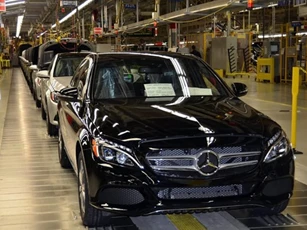 Mercedes-Benz tạm dừng sản xuất tại Việt Nam đến 15/4/2020