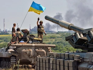 Ukraine chuẩn bị có "làn sóng" quân sự mới tại miền Đông?
