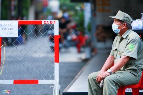 Từ ngày 4/4, người dân tùy tiện ra đường không đúng mục đích sẽ bị phạt