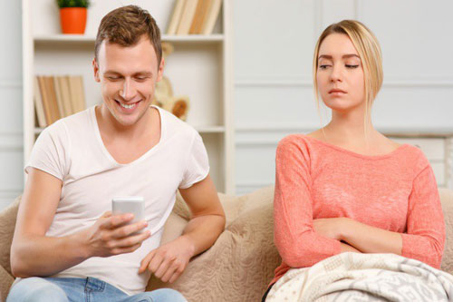 Dấu hiệu cho thấy bạn nên chia tay người yêu