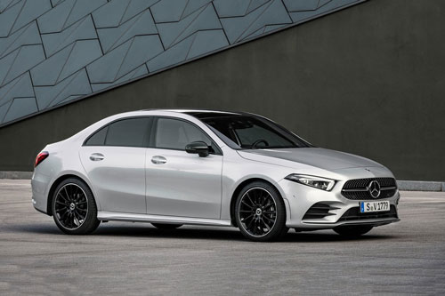 Top 10 xe hơi hạng sang rẻ nhất năm 2020