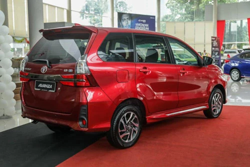 1. Toyota Avanza (doanh số: 7.082 chiếc).