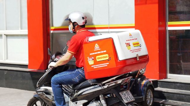 Vissan triển khai dịch vụ đặt hàng và giao tận nhà