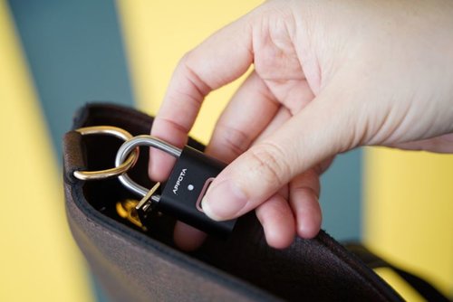 Xu hướng của khóa vân tay công nghệ sinh trắc học nhiều tiện ích