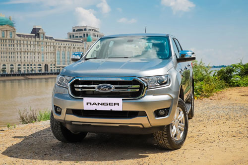 Ford Ranger giảm giá mạnh trong tháng 4