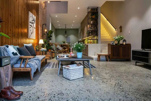 Ngôi nhà 3 tầng giữa lòng đô thị mang vẻ đẹp 'bình yên', ấm cúng