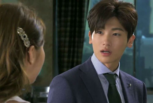 Biết tôi là đại gia nên em nhất quyết đòi... chia tay