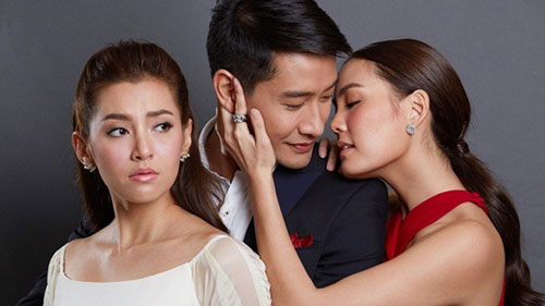 Khi “Tiểu tam”... cay cú lẫn nhau