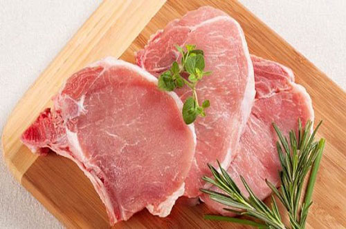 Nếu thấy thịt lợn có những dấu hiệu này, chớ dại mà mua kẻo 'ân hận mấy cũng muộn'