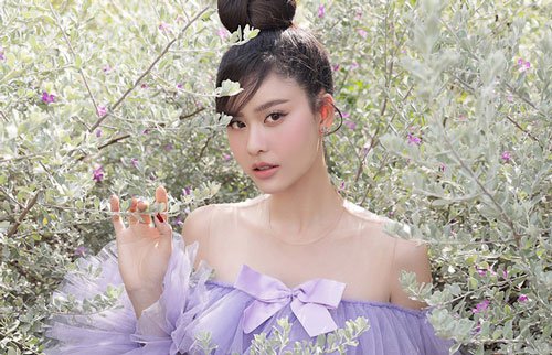 Từng stress khi bị huỷ hết show, Trương Quỳnh Anh đã lạc quan chống dịch