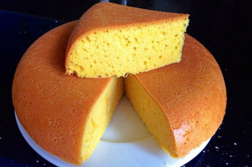 Hướng dẫn làm bánh bông lan bằng nồi cơm điện 100% thành công