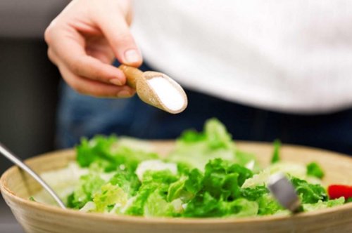 Ăn quá nhiều muối có thể làm suy giảm hệ miễn dịch