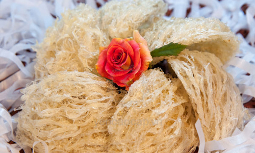 Thời điểm "vàng" ăn tổ yến giúp hấp thụ tối đa dưỡng chất