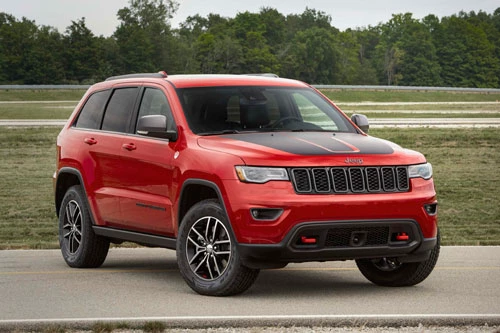 6. Jeep Grand Cherokee (doanh số: 50.083 chiếc).