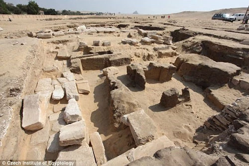 Tàn tích của một ngôi đền cổ thuộc thời kỳ Pharaoh Ramses II. (Nguồn: dailymail.co.uk)