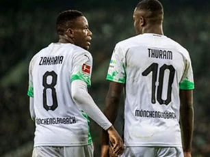 Liverpool ra giá 88 triệu bảng cho bộ đôi mới nổi ở Bundesliga