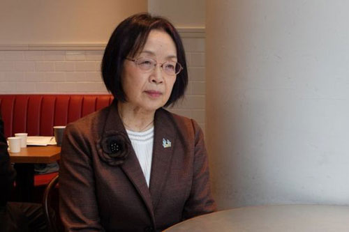 Sau khi cãi nhau, mẹ chồng bỏ sang nhà con gái, bố chồng bắt tôi đi đón bà về, nhưng khi đến nơi tôi bị cô em chồng bóng gió đổ cho tội “không biết can ngăn”