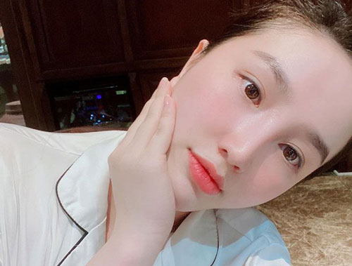 Bảo Thy than thở tăng cân, thèm ăn không kiểm soát, nguyên nhân xuất phát từ ông xã đại gia