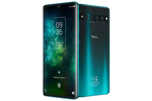 Sức mạnh phần cứng của TCL 10 Pro đến từ chip Qualcomm Snapdragon 675 (11 nm) lõi 8 với tốc độ tối đa 2 GHz, GPU Adreno 612. RAM 6 GB/ROM 128 GB, có khay cắm thẻ microSD với dung lượng tối đa 256 GB. Hệ điều hành Android 10.0, được tùy biến trên giao diện TCL UI.