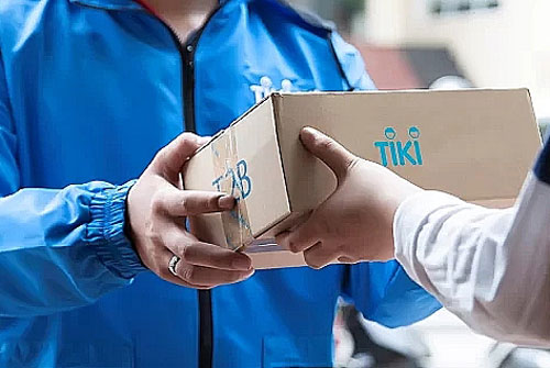 Thương mại điện tử “ăn nên làm ra” giữa mùa dịch