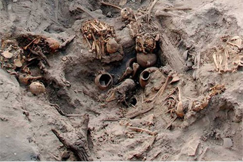 Peru: Phát hiện hàng loạt xác ướp trẻ em có niên đại 1.000 năm tuổi
