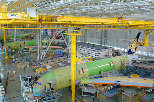 Airbus điều chỉnh tốc độ sản xuất giữa dịch COVID-19