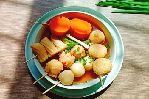 Cách nấu canh chả cá vừa ngon lại còn đẹp giúp đổi món cho cả nhà