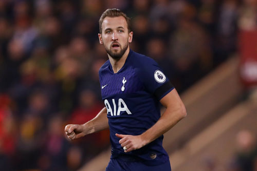 Berbatov khuyên Harry Kane gia nhập MU để chinh phục các danh hiệu lớn