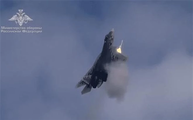 Làm điều không ai nghĩ với Su-57, Nga sẽ tặng Mỹ một bất ngờ đáng sợ - Ảnh 1.