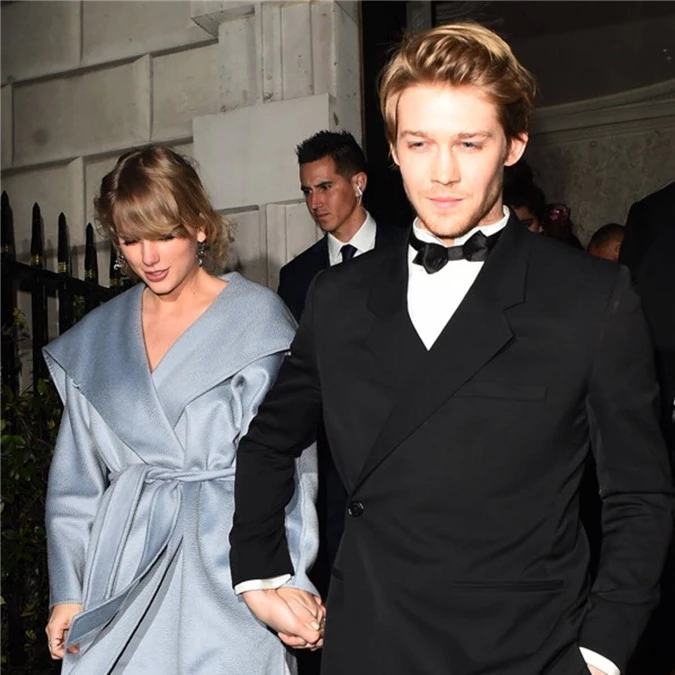 Rần rần tin Taylor Swift chuẩn bị lên xe hoa cùng bạn trai Joe Alwyn, kế hoạch đều rõ ràng chỉ chờ ngày tổ chức? - Ảnh 2.