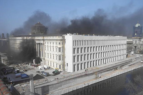 Cháy Cung điện Hoàng gia tại trung tâm Thủ đô Berlin, Đức