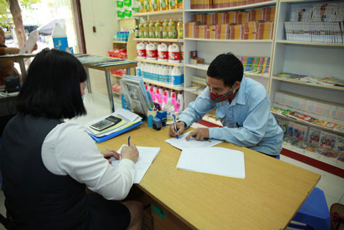 Chi trả một lần trợ cấp tháng 4, 5 cho người có công