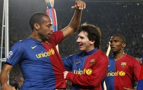 Henry là một hình tượng trong mắt Messi.