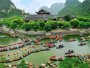 Việt Nam lọt danh sách Top 10 các điểm nghỉ dưỡng sang trọng nhất thế giới
