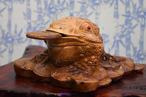 Thần Tài 'chiếu cố', gia chủ dễ đổi đời, tiền vào như nước nếu đặt vật phong thủy vào đúng vị trí này