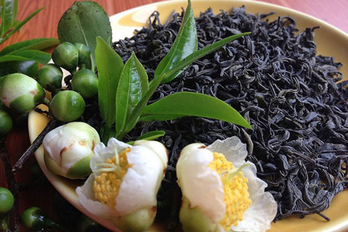 Thấy con dâu bỏ chè vào tủ lạnh mẹ chồng định nổi giận, nhưng sự thật khiến ai cũng ngỡ ngàng