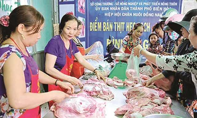 Cửa hàng nông sản sạch của HTX Đồng Hiệp tại Tp.Biên Hòa (Ảnh: Tư liệu)