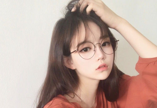 Dấu hiệu của kiểu con gái khiến các chàng nghĩ rằng mình sẽ không bao giờ theo đuổi được họ