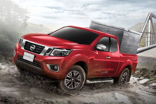 10. Nissan Navara (doanh số: 1.587 chiếc).