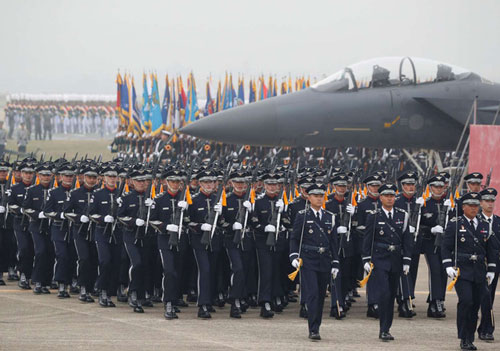 'Ẩn tình' sóng gió Mỹ - Hàn về khoản chi khủng cho lực lượng quân sự